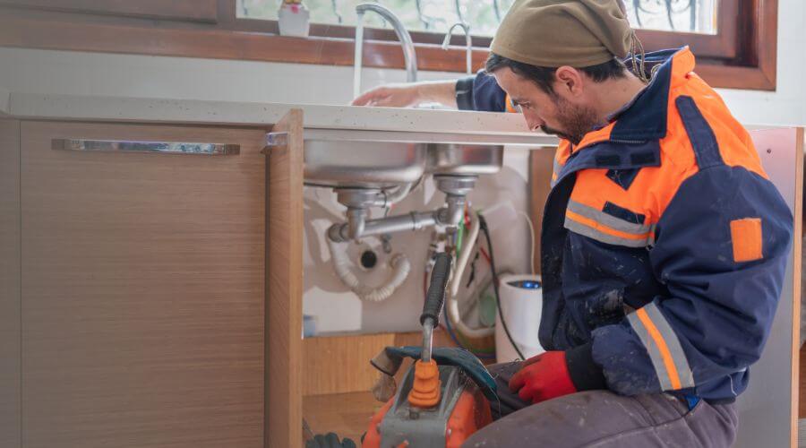 home faucet repair service in Whitehouse, OH